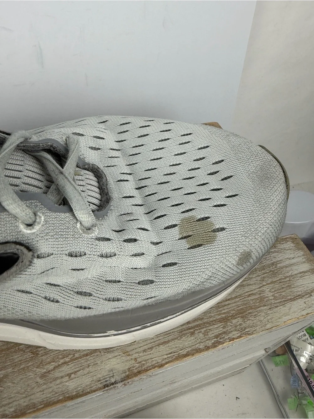 Brooks Dyad 11 running shoes grey BioMoGo DNA cushioning size 11 4E extra wide